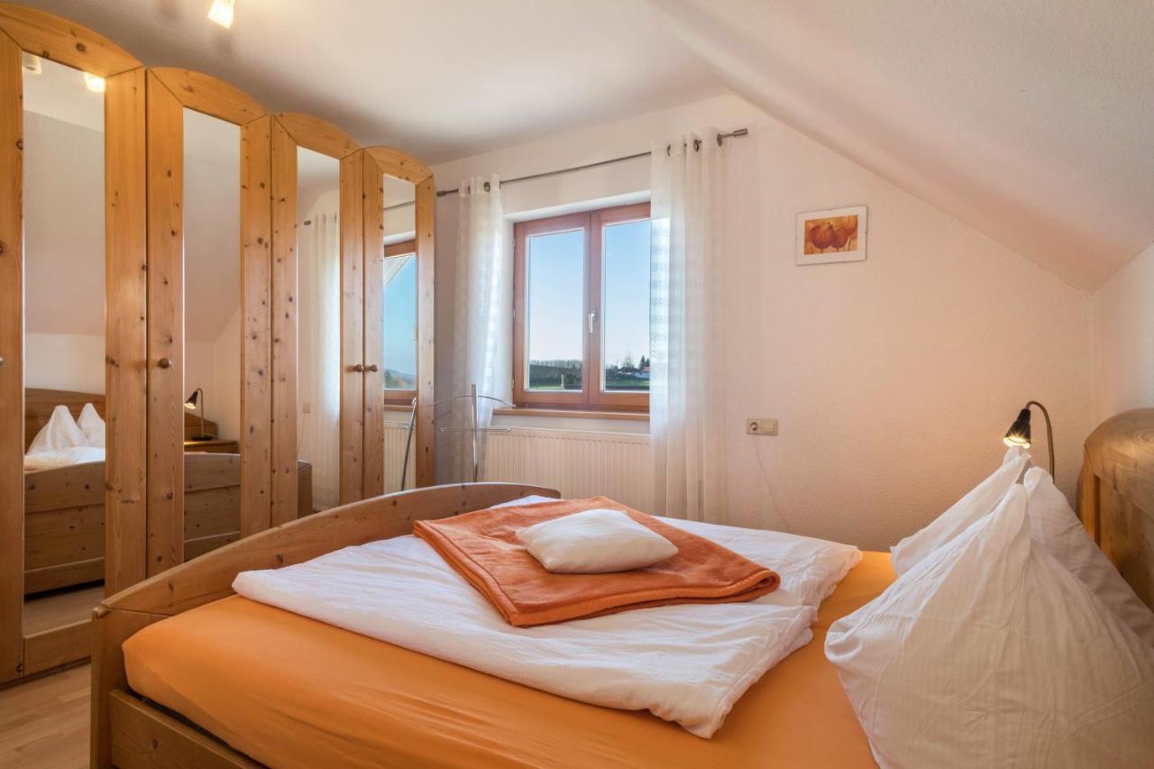 Ferienhof Sauter Friedrichshafen Neukirch  Extérieur photo